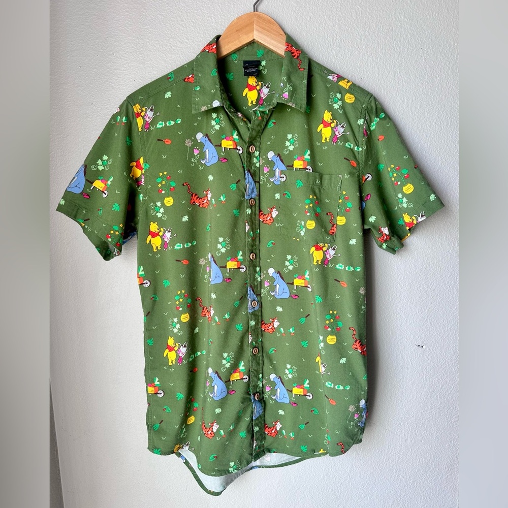Men’s Disney Winnie the Pooh Button Up Shirt